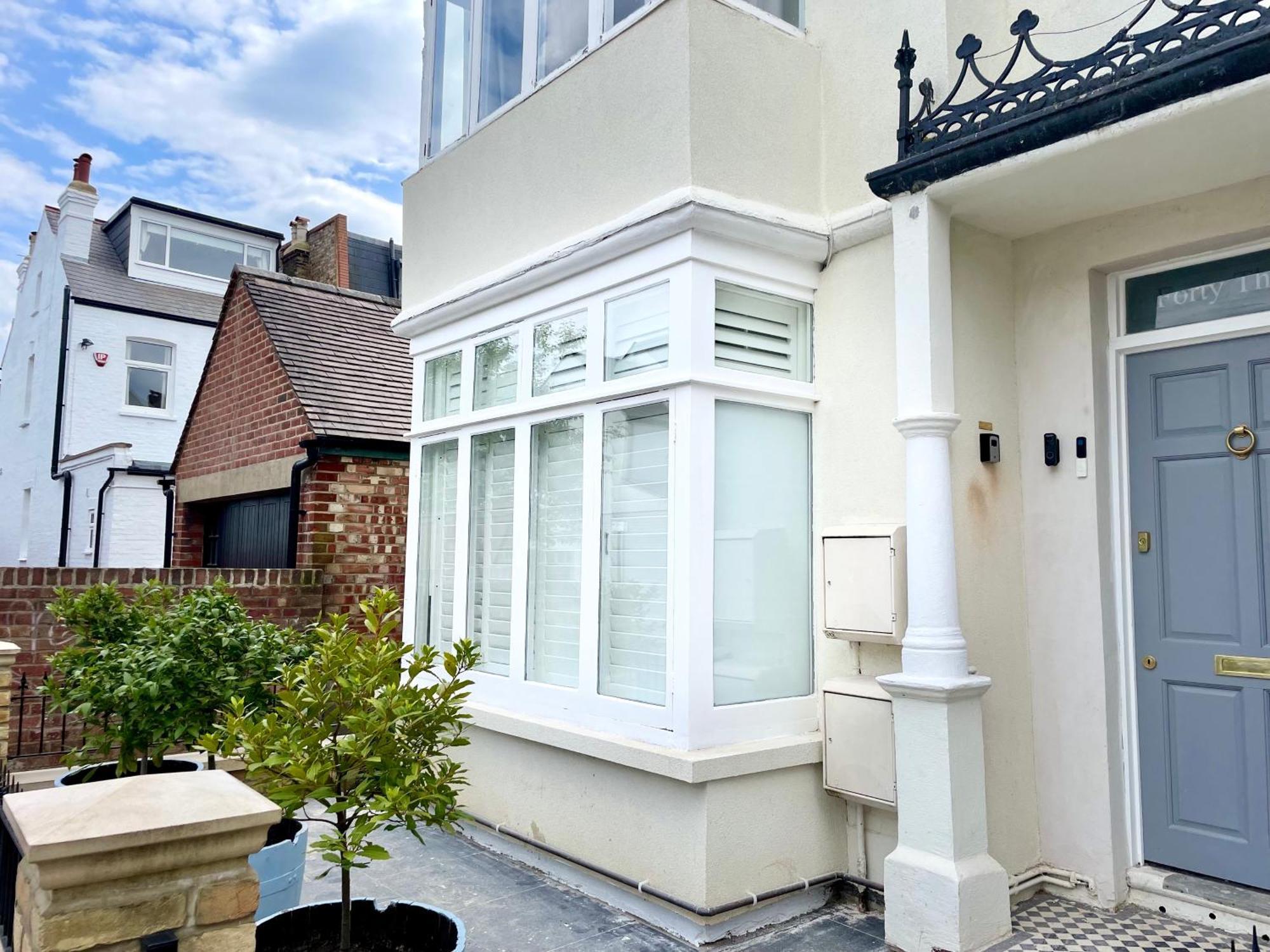 Grass Court Terrace - Walking Distance From Wimbledon Championships Apartment *
